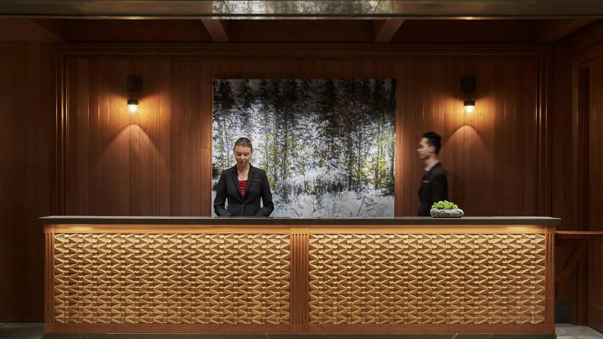 Four Seasons Resort Whistler 5*,  Canada